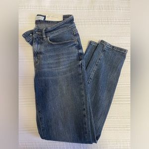 LOFT Skinny Ankle Curvy Jeans
